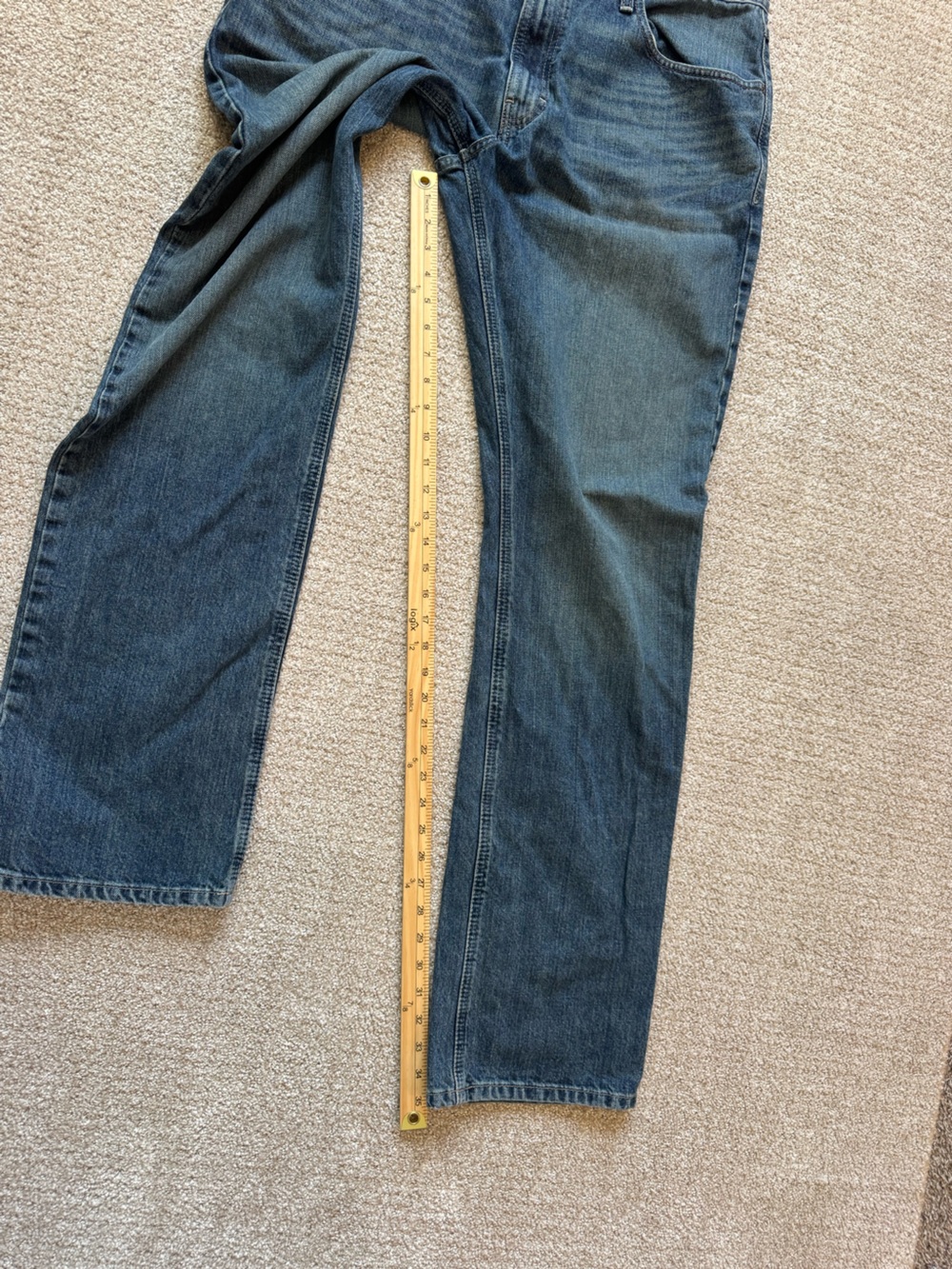 Ariat Legacy M2 Traditional relaxed boot cut jeans - Picture 10 of 11